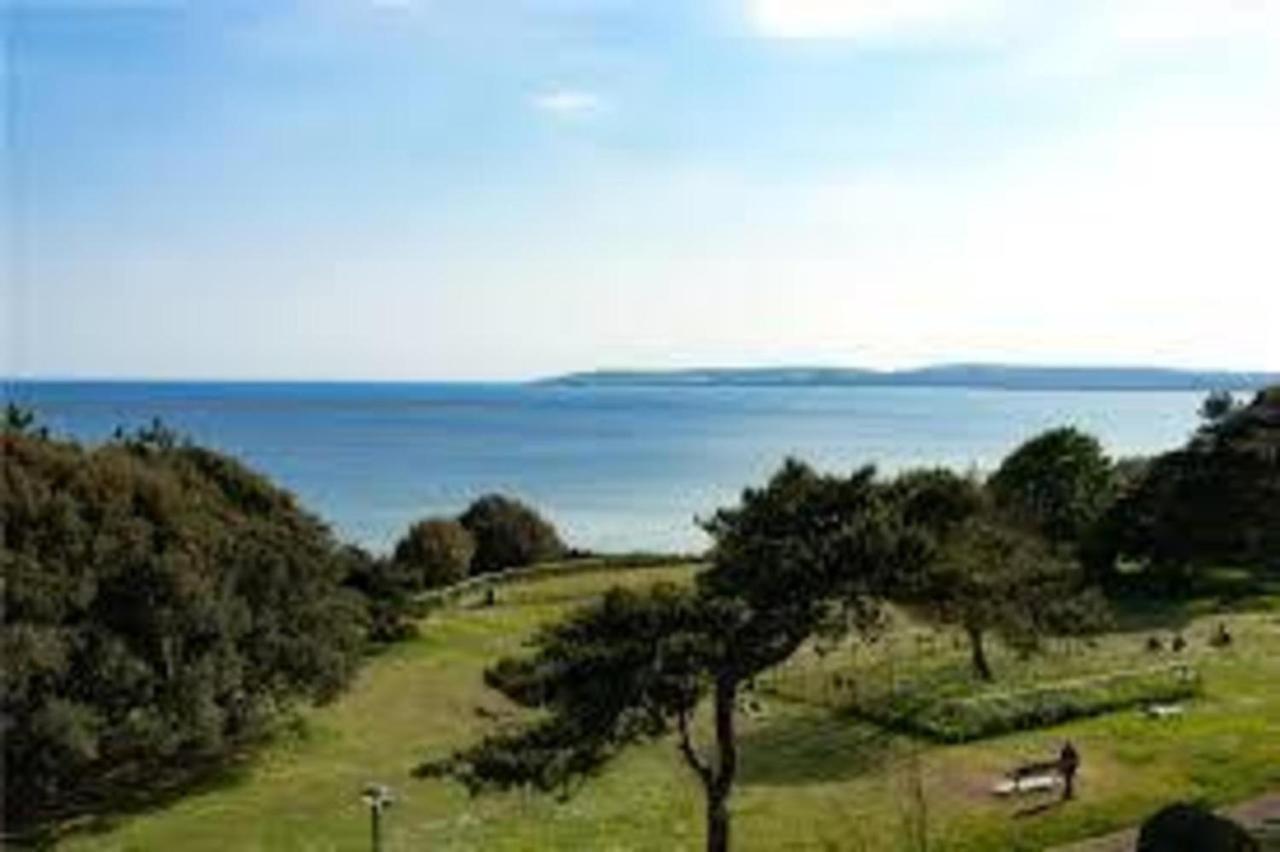 Middle Chine - 2 Bedroom Holiday Home Bournemouth Exterior photo